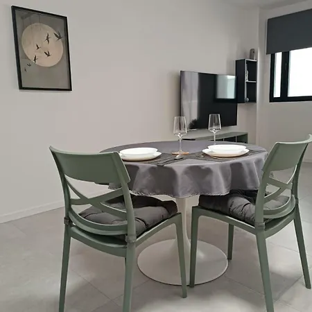 A 2 Minutos De La Playa - Casa Nova Apartamento